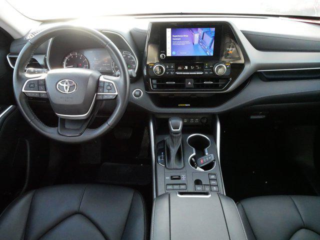 used 2023 Toyota Highlander car, priced at $39,798