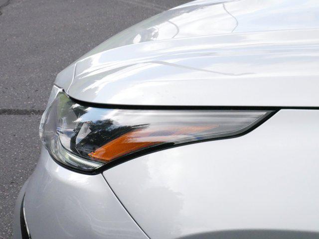 used 2023 Toyota Highlander car, priced at $37,798