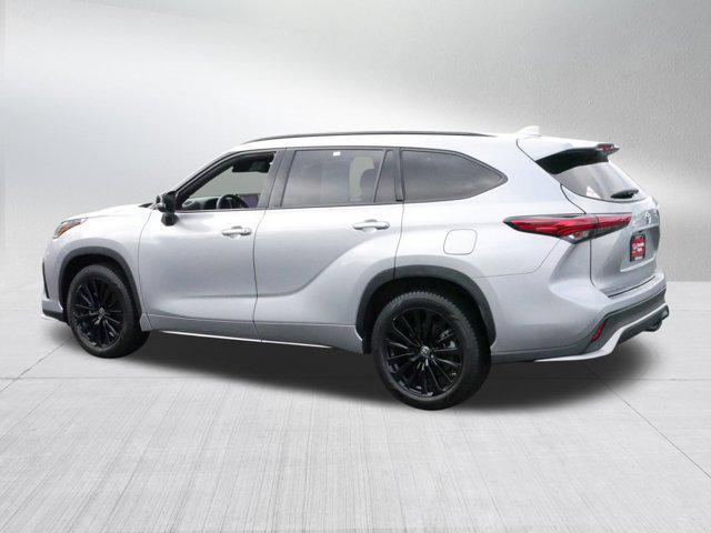 used 2023 Toyota Highlander car, priced at $37,798