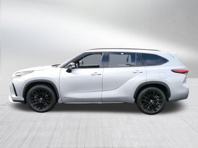 used 2023 Toyota Highlander car, priced at $37,798