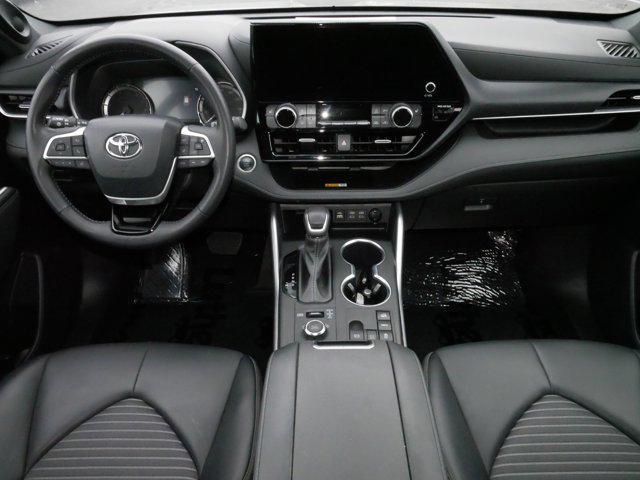 used 2024 Toyota Highlander car, priced at $44,834