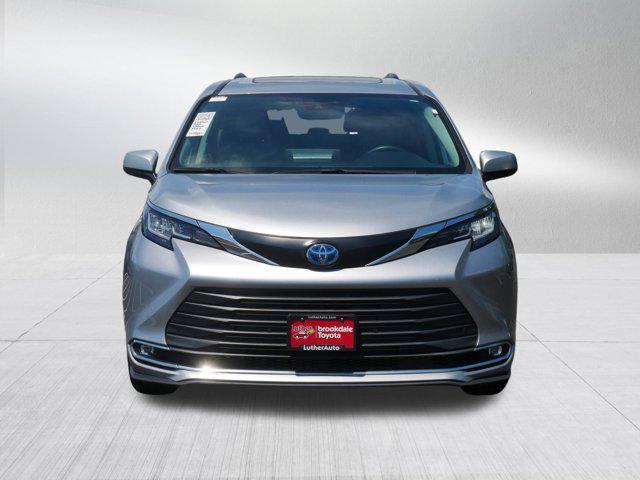 used 2023 Toyota Sienna car, priced at $41,995