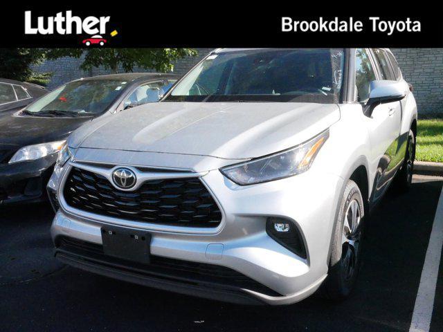 used 2024 Toyota Highlander car, priced at $43,995
