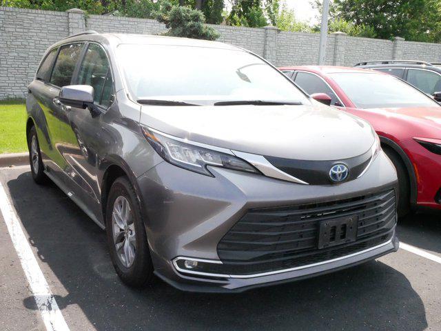 used 2023 Toyota Sienna car, priced at $41,995