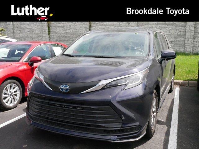 used 2021 Toyota Sienna car, priced at $35,995