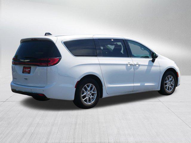 used 2023 Chrysler Pacifica car, priced at $23,852
