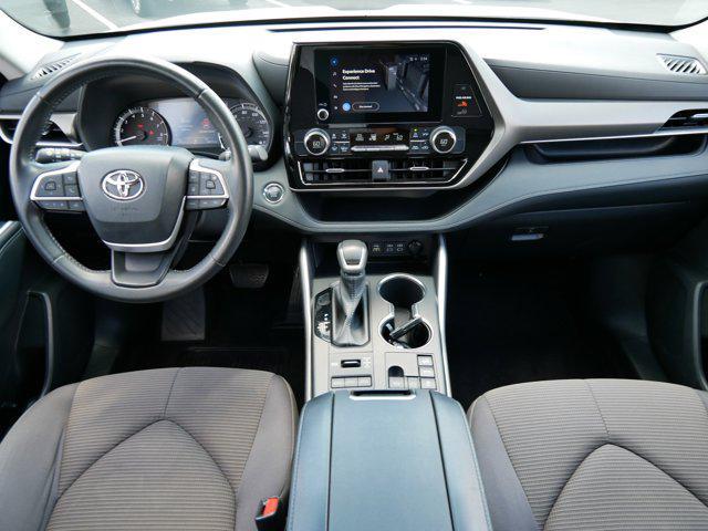 used 2023 Toyota Highlander car, priced at $35,995