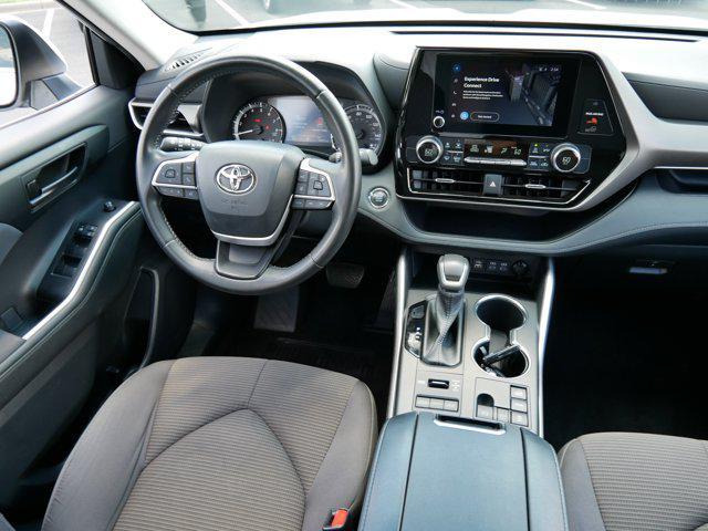 used 2023 Toyota Highlander car, priced at $35,995