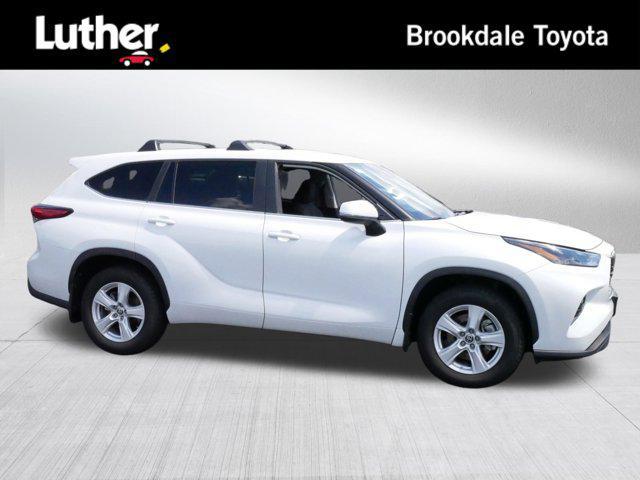 used 2023 Toyota Highlander car, priced at $35,995
