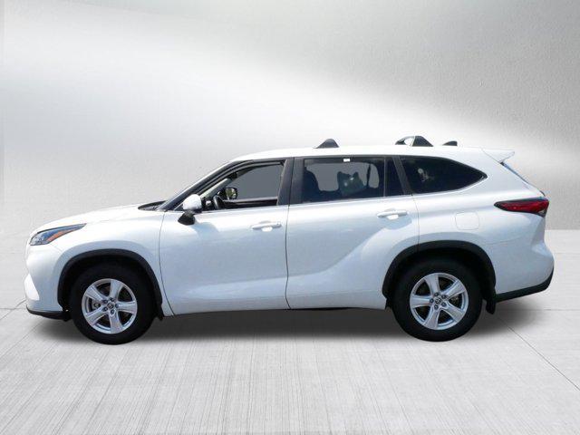 used 2023 Toyota Highlander car, priced at $35,995
