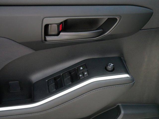 used 2023 Toyota Highlander car, priced at $35,995