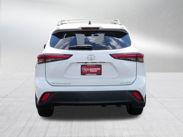 used 2023 Toyota Highlander car, priced at $35,995