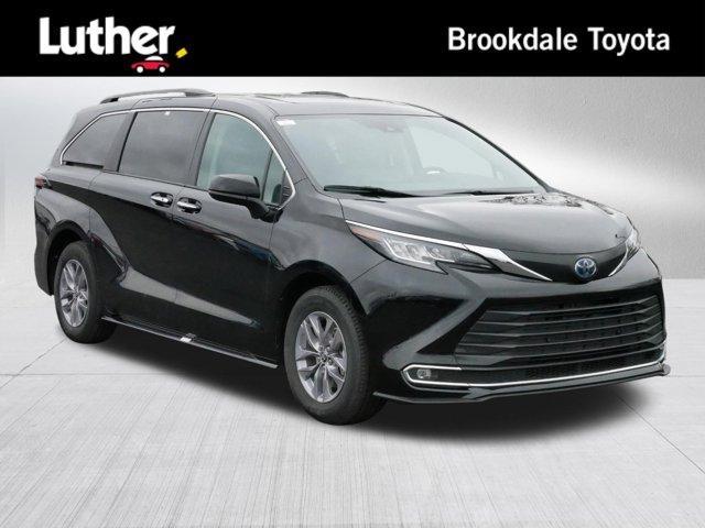 used 2023 Toyota Sienna car, priced at $43,993