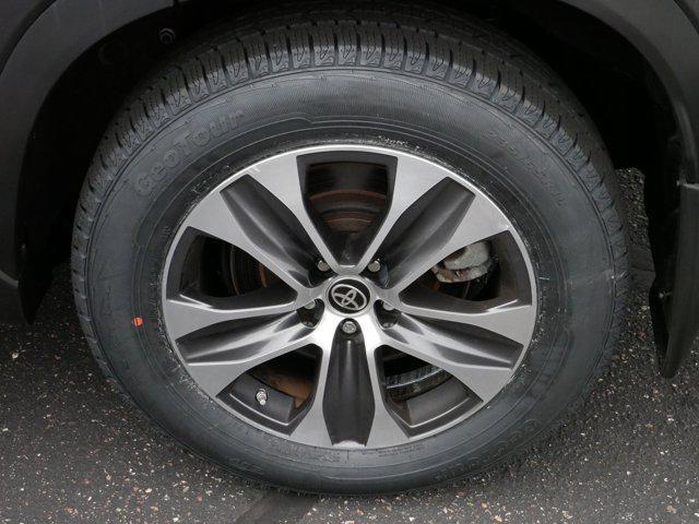 used 2022 Toyota Highlander car, priced at $41,695
