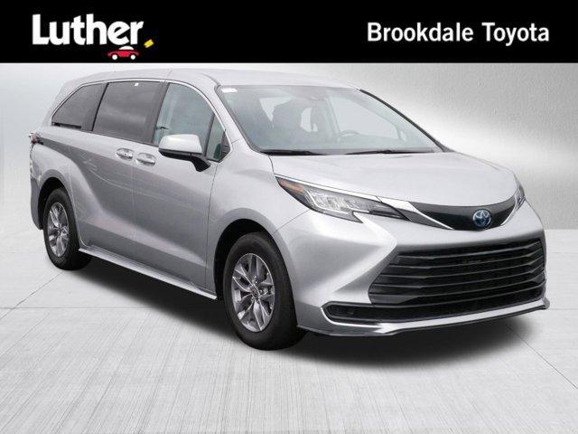 used 2023 Toyota Sienna car, priced at $41,793