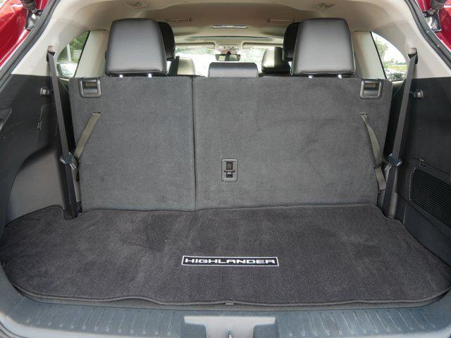 used 2022 Toyota Highlander car, priced at $37,495