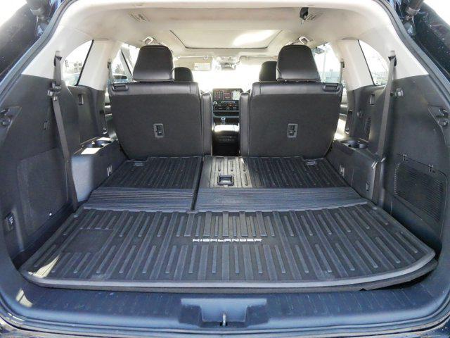 used 2021 Toyota Highlander Hybrid car, priced at $30,995