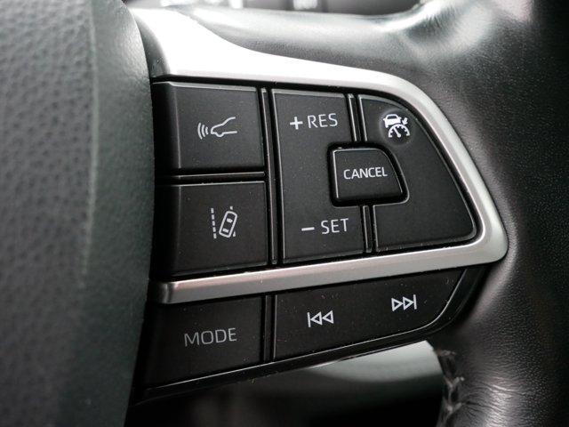 used 2022 Toyota Highlander Hybrid car, priced at $33,992