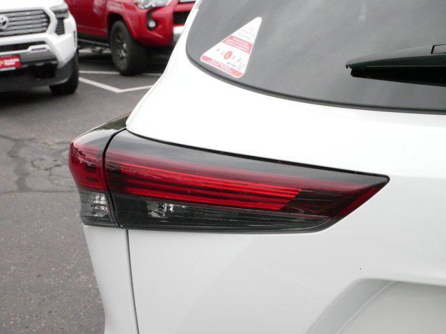 used 2024 Toyota Highlander car, priced at $43,997