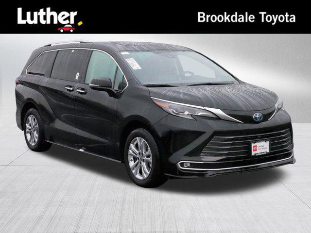 used 2024 Toyota Sienna car, priced at $60,991