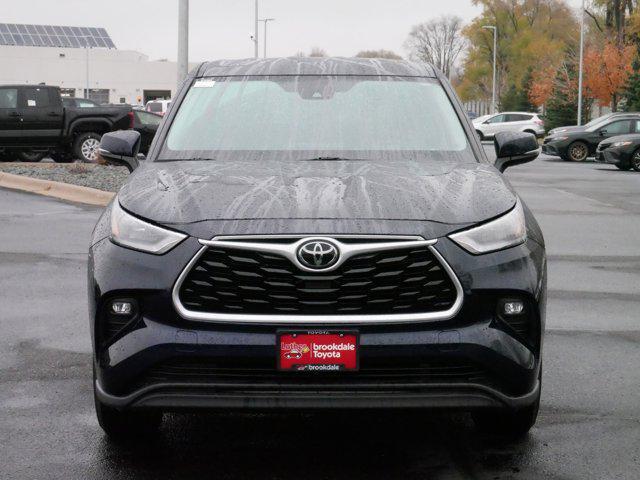 used 2020 Toyota Highlander car, priced at $30,495