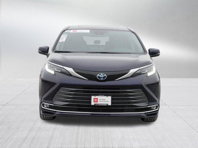 used 2023 Toyota Sienna car, priced at $50,293