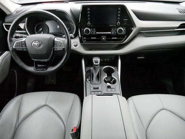 used 2021 Toyota Highlander car, priced at $37,495