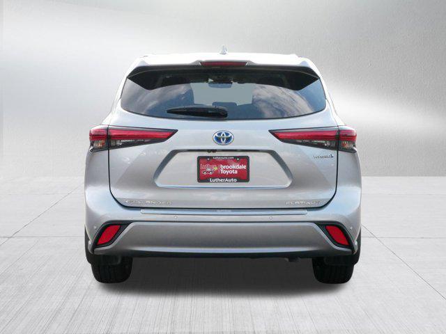 used 2023 Toyota Highlander Hybrid car, priced at $51,995