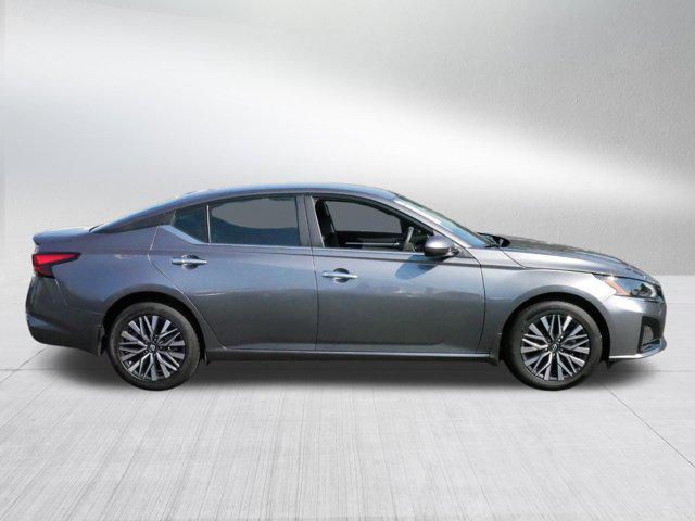 used 2023 Nissan Altima car, priced at $23,994