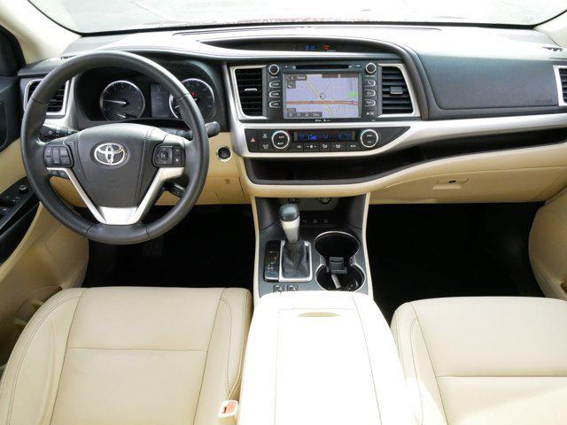 used 2015 Toyota Highlander car, priced at $18,595