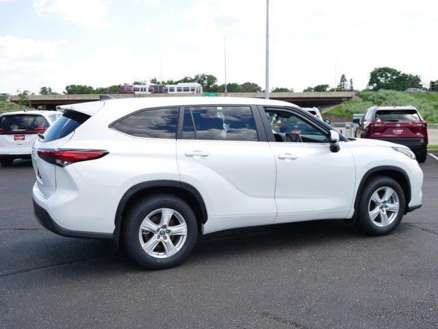 used 2023 Toyota Highlander car, priced at $35,995