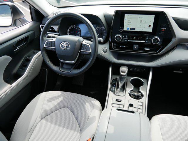 used 2023 Toyota Highlander car, priced at $35,995