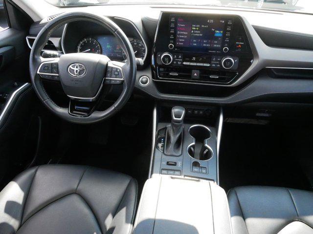 used 2021 Toyota Highlander car, priced at $36,995