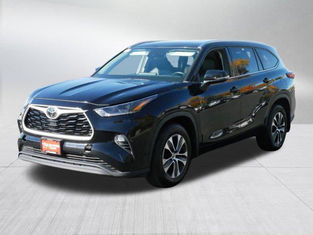 used 2021 Toyota Highlander car, priced at $33,995