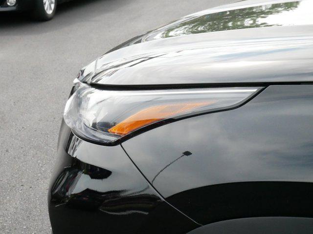 used 2021 Toyota Highlander car, priced at $34,595
