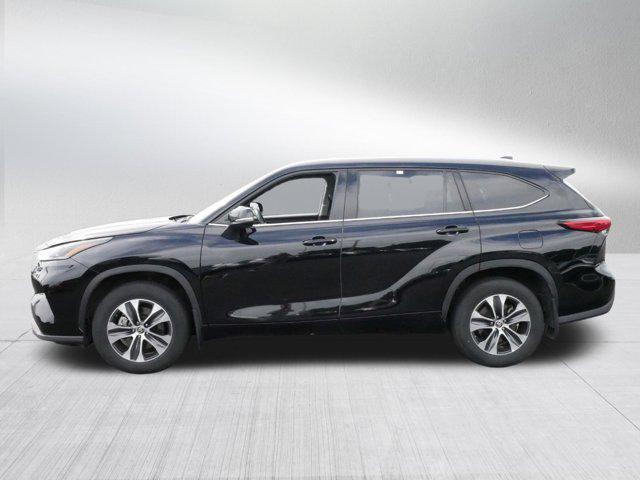 used 2021 Toyota Highlander car, priced at $34,595