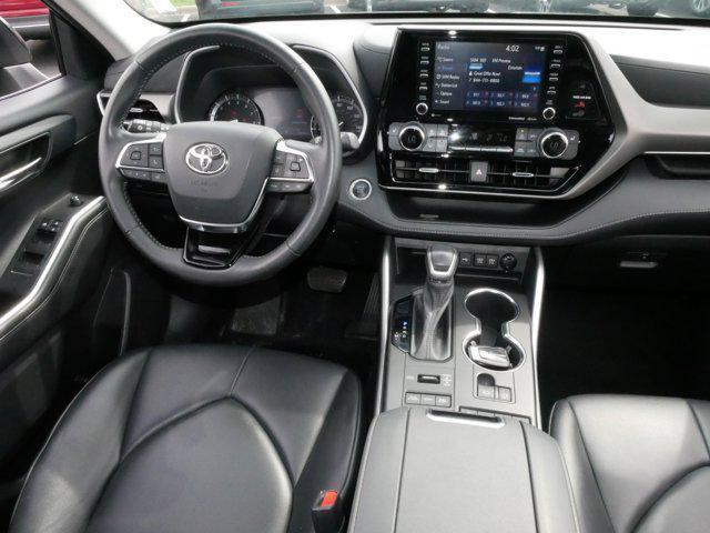 used 2021 Toyota Highlander car, priced at $34,595