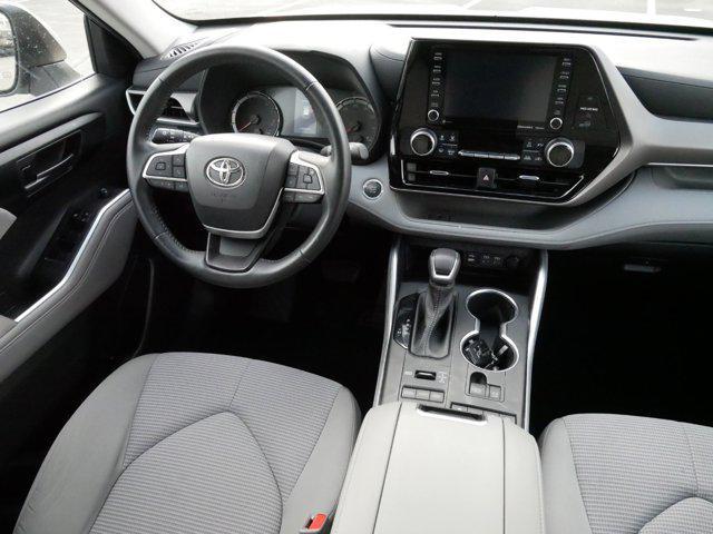 used 2022 Toyota Highlander car, priced at $33,995