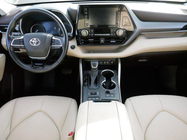 used 2021 Toyota Highlander car, priced at $36,291