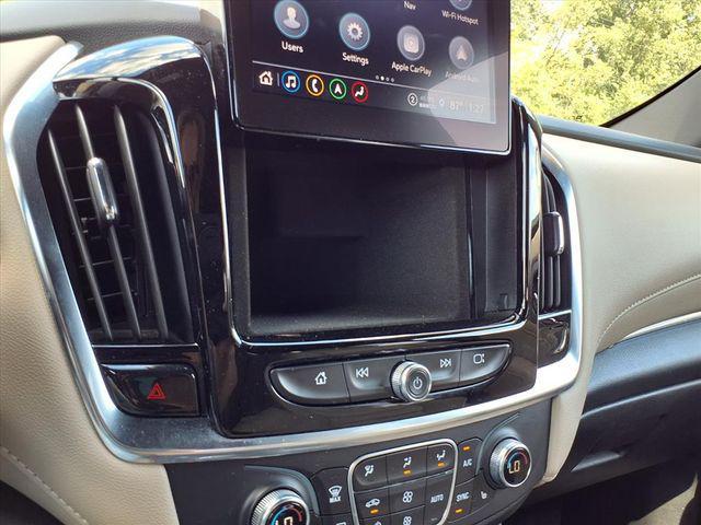 used 2022 Chevrolet Traverse car, priced at $30,480