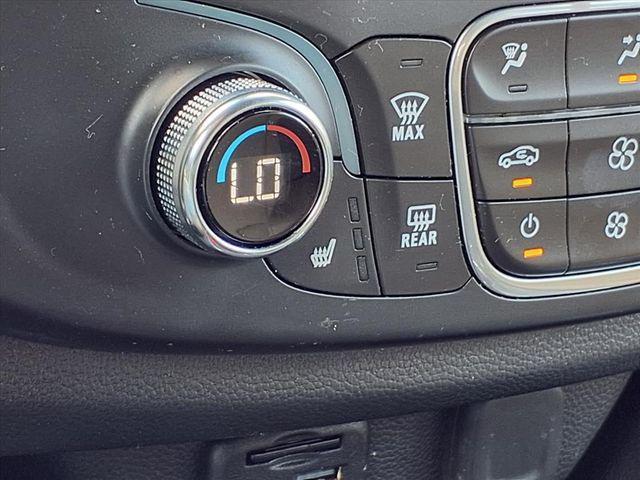 used 2022 Chevrolet Traverse car, priced at $30,480
