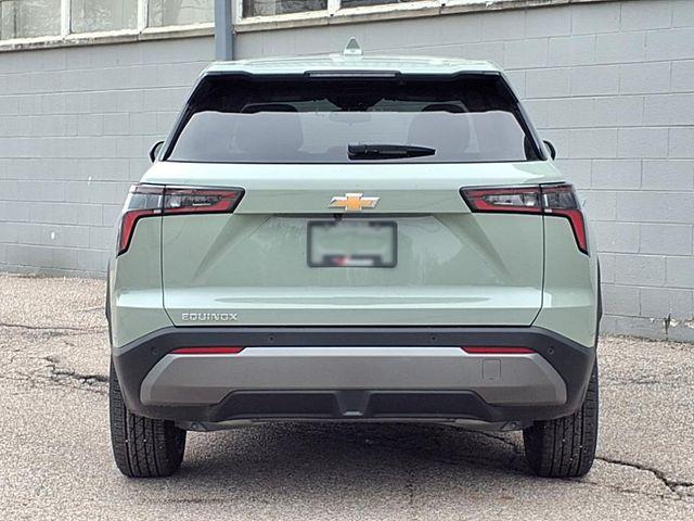new 2026 Chevrolet Equinox car, priced at $30,402