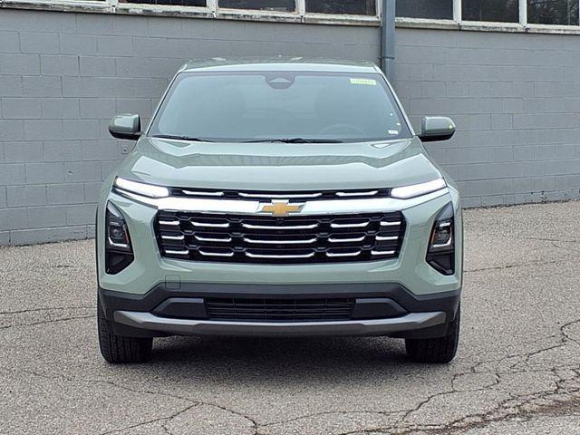 new 2026 Chevrolet Equinox car, priced at $30,402