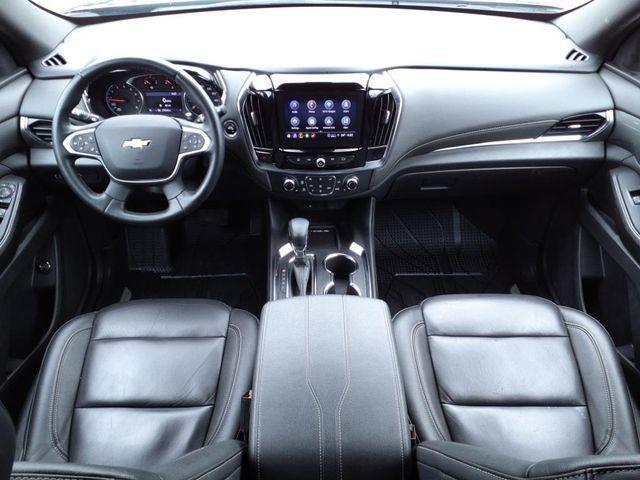 used 2023 Chevrolet Traverse car, priced at $31,780