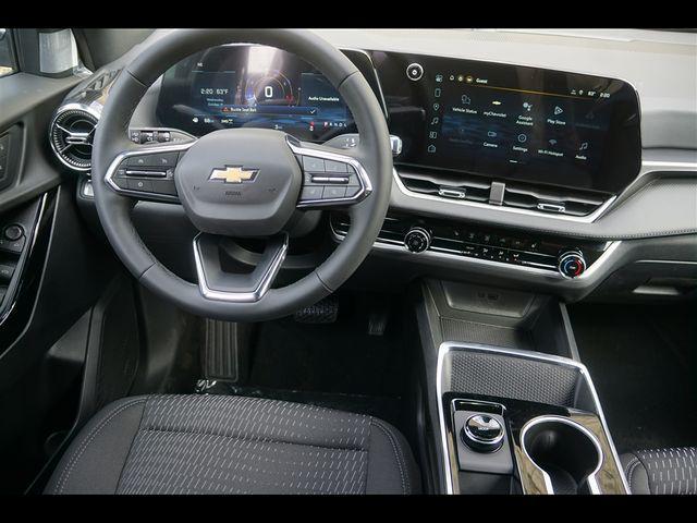 new 2026 Chevrolet Equinox car, priced at $30,211