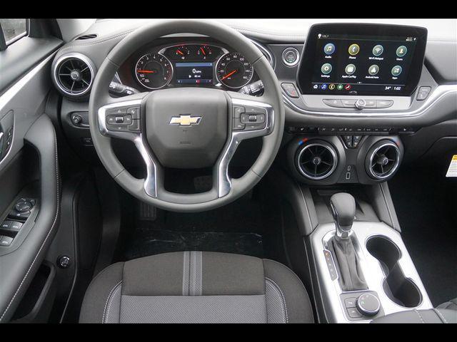 new 2025 Chevrolet Blazer car, priced at $35,378