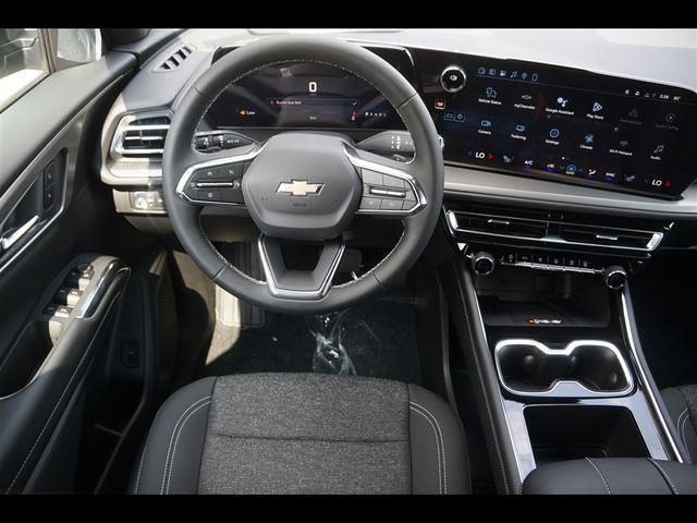 new 2026 Chevrolet Traverse car, priced at $39,976