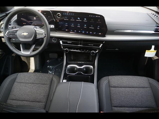 new 2026 Chevrolet Traverse car, priced at $39,976
