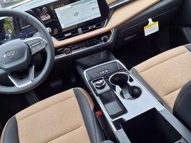 new 2026 Chevrolet Equinox car, priced at $32,867