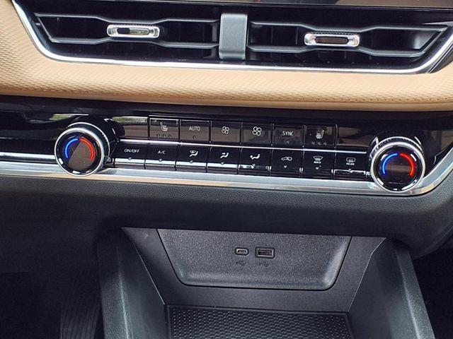 new 2026 Chevrolet Equinox car, priced at $32,867